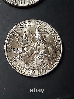 1776-1976 Bicentennial Quarter, No Mint Mark, Touching Ame At &Ar Dub Dy Ex Finger