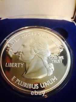 U. S. Statehood Quarter Commemorative 1/4 Pound. 999 Fine Silver